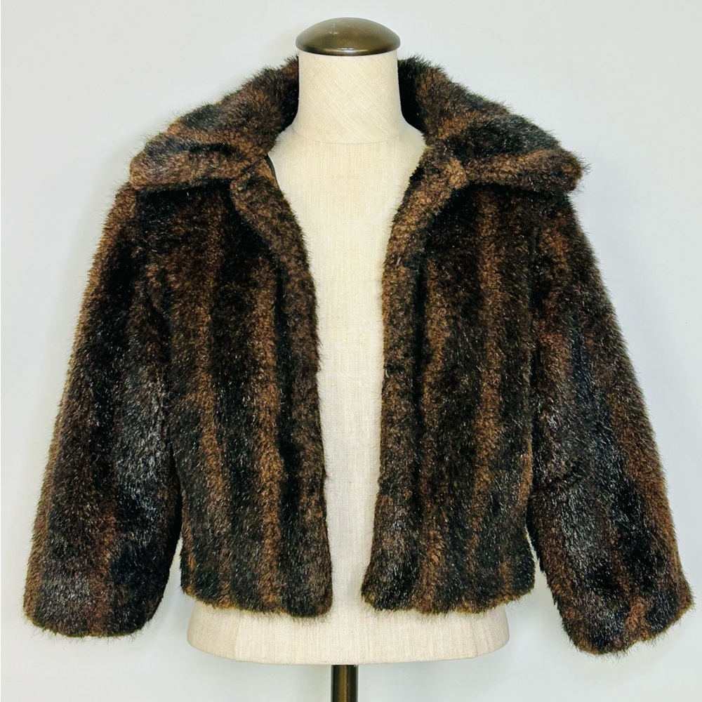 Mid-Century Cropped Faux Fur Jacket with Brown and Black Stripes MEASUREMENTS